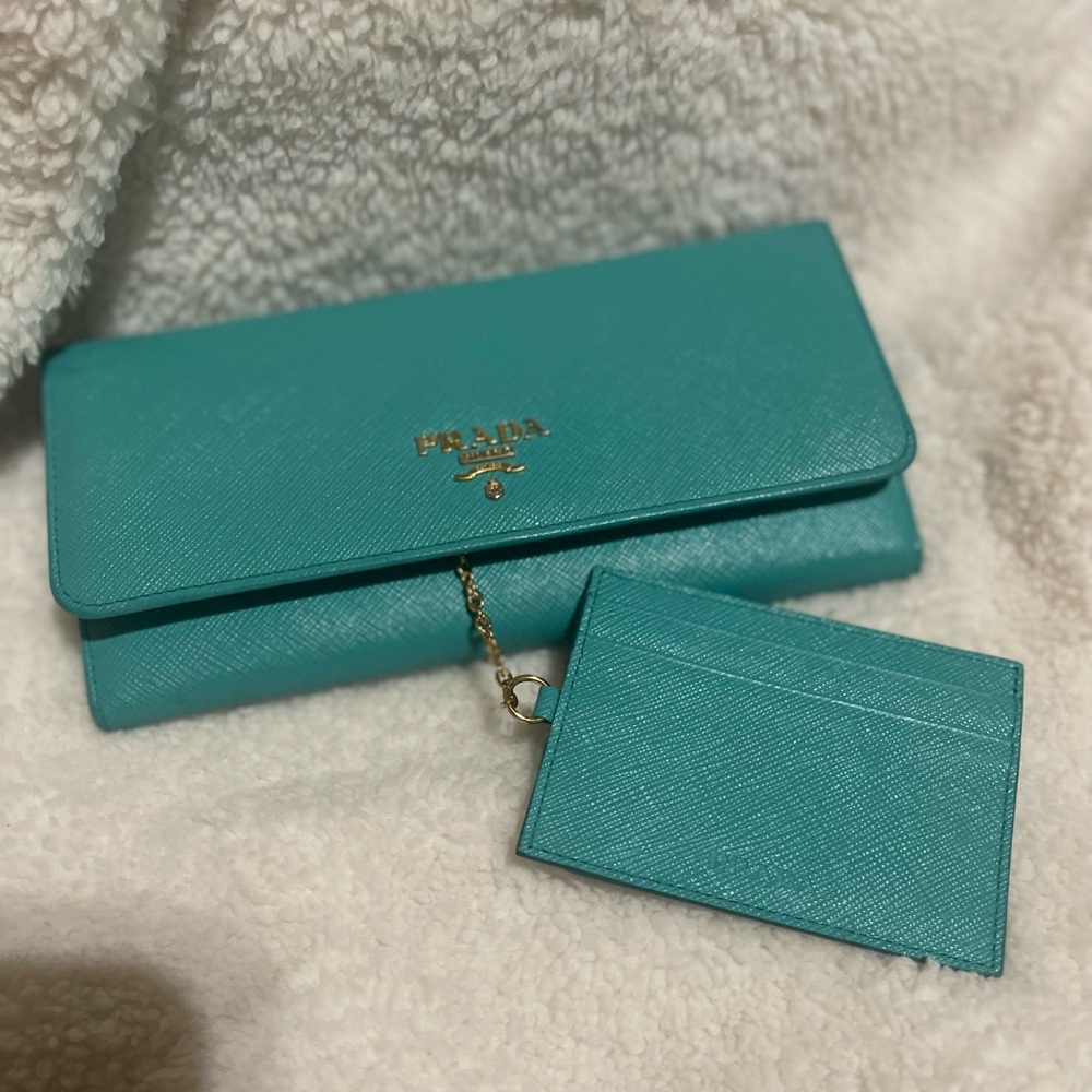 AUTHENTIC Prada Saffiano Leather Turquoise Wallet with Gold Detailing - Picture 3 of 8
